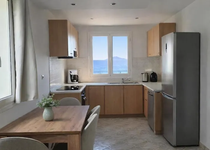 Ionelia Seaview 1 Apartament